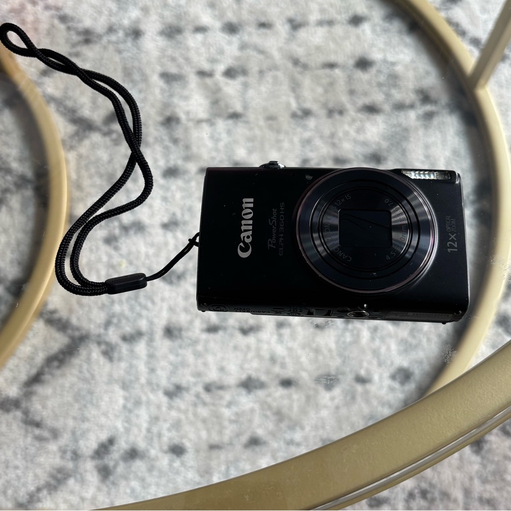 Canon ELPH 360 HS Digital Camera